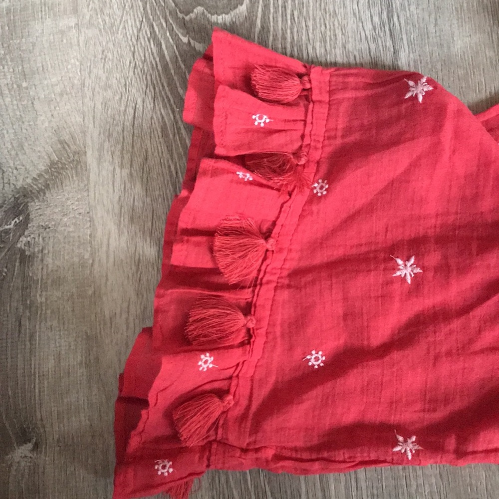 NWT American Eagle Outfitters embroidered tassel hem top size XL - Picture 4 of 10